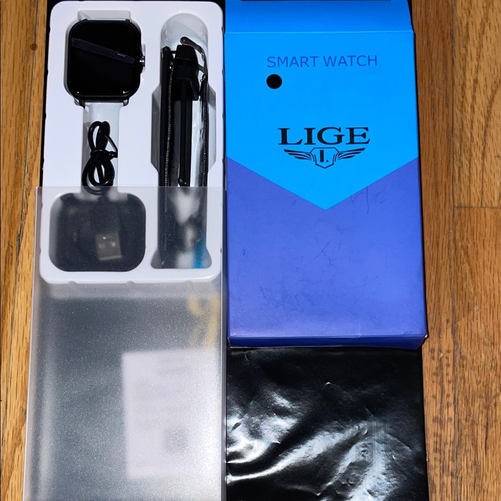 Black Smart Watch for Men